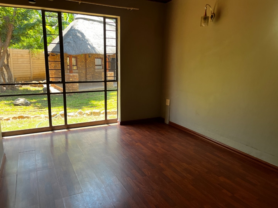 To Let 4 Bedroom Property for Rent in Schoemansville North West